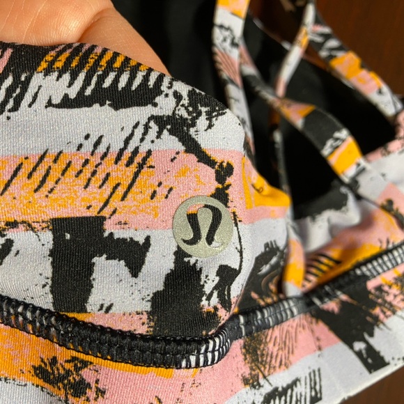 lululemon energy bra size 6 inversion multicolor - Picture 6 of 6